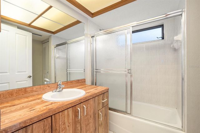 7320 AUBURN LANE, New Port Richey, FL 34654