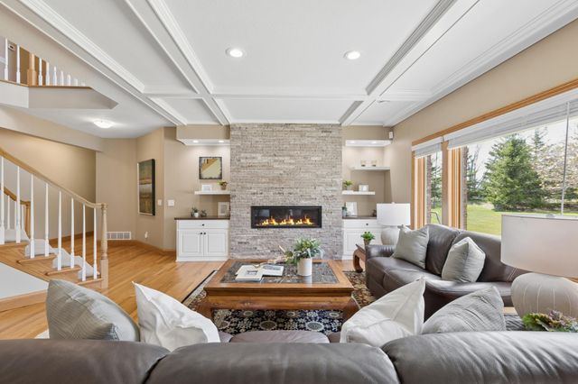 4700 Covey Trail, Medina, MN 55340