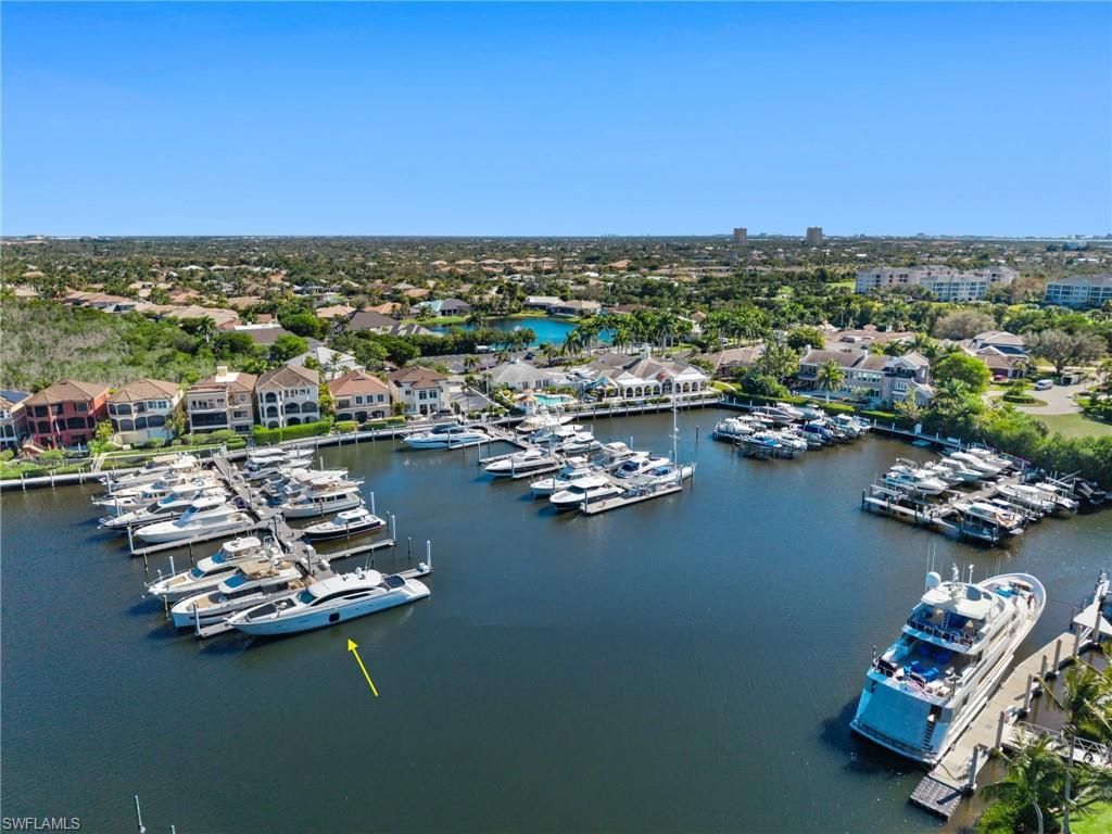 97' BOAT SLIP A21 St. Charles Yacht Club, FORT MYERS, FL 33908 — photo 2