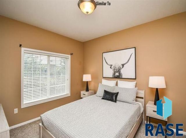 7446 S Louise Ave Avenue 206, Sioux Falls, SD 57108