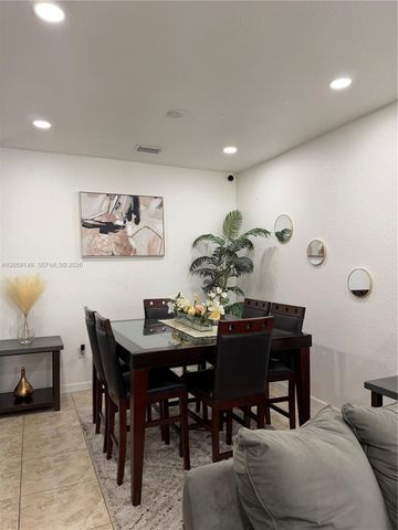 11302 NW 88th Terrace 11302, Doral, FL 33178