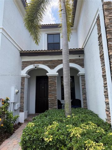 11302 NW 88th Terrace 11302, Doral, FL 33178