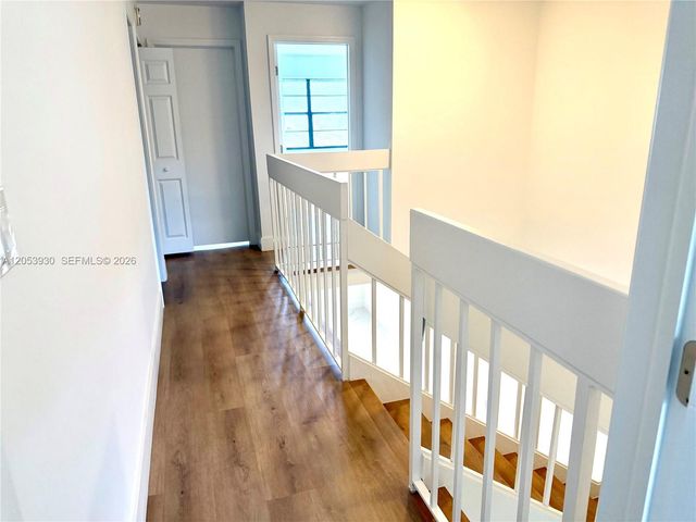 2601 N 40th Avenue A9, Hollywood, FL 33021