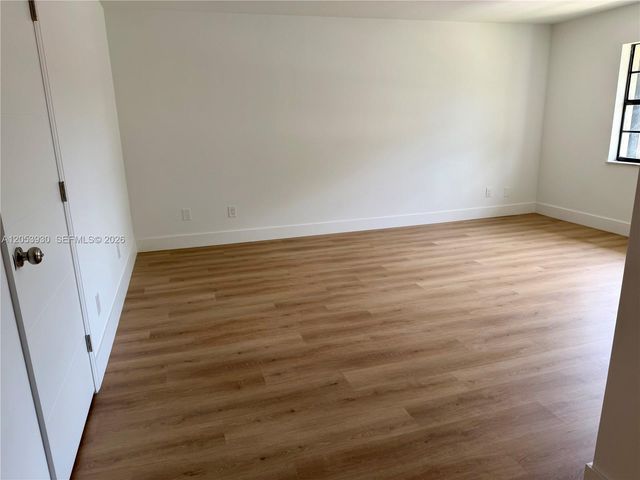 2601 N 40th Avenue A9, Hollywood, FL 33021