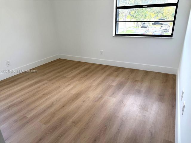 2601 N 40th Avenue A9, Hollywood, FL 33021