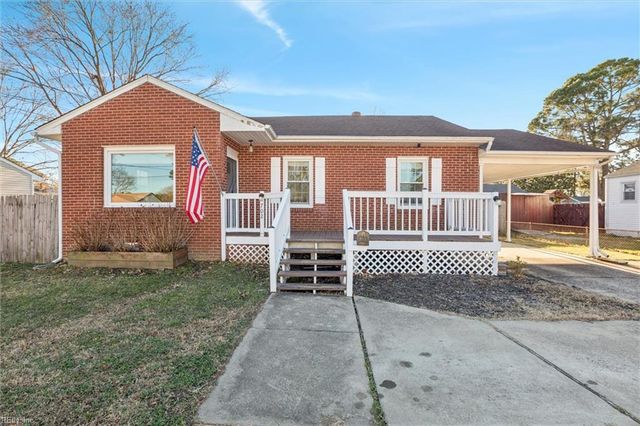 702 Sedgefield DR, Newport News, VA 23605