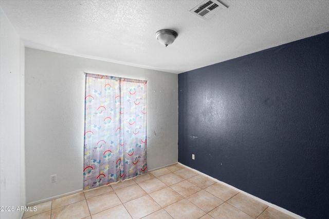 21701 W GRIFFIN Avenue, Wittmann, AZ 85361