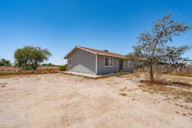 21701 W GRIFFIN Avenue, Wittmann, AZ 85361