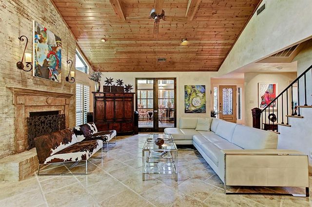 2607 Crossvine Circle, The Woodlands, TX 77380