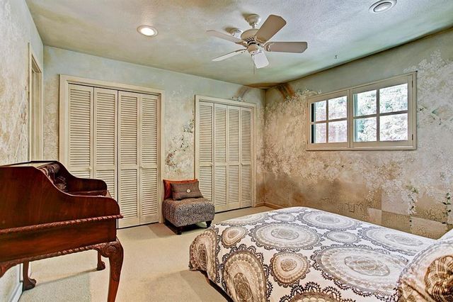 2607 Crossvine Circle, The Woodlands, TX 77380