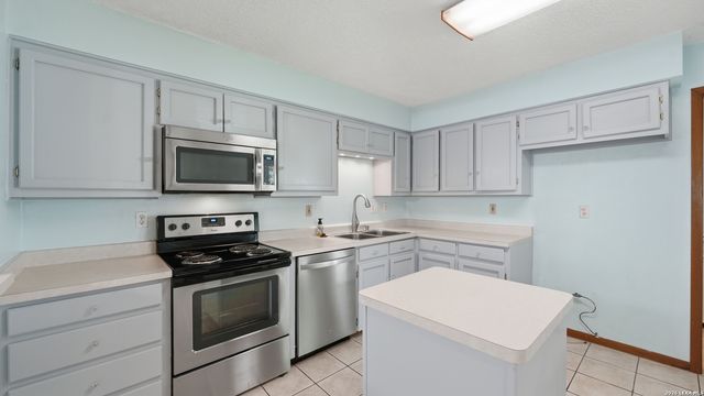 1609 Heather, New Braunfels, TX 78130