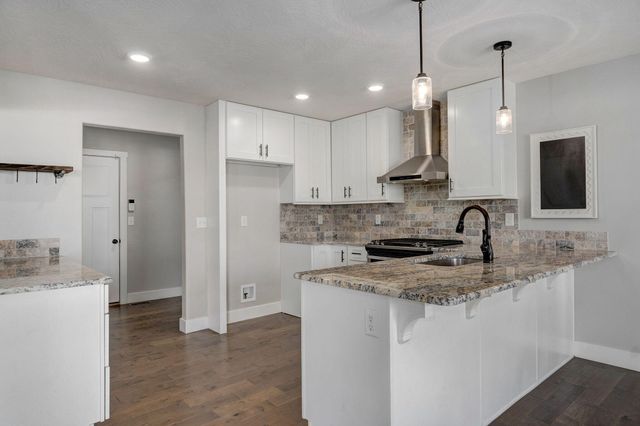 4655 E Palma Court, Ozark, MO 65721