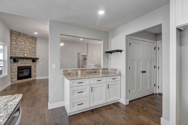 4655 E Palma Court, Ozark, MO 65721