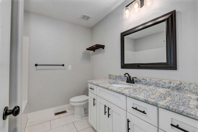 4655 E Palma Court, Ozark, MO 65721