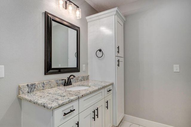 4655 E Palma Court, Ozark, MO 65721