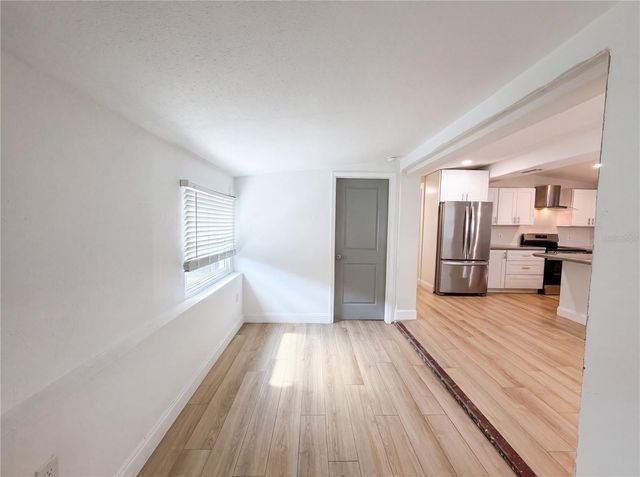 2905 E CHELSEA STREET, Tampa, FL 33610