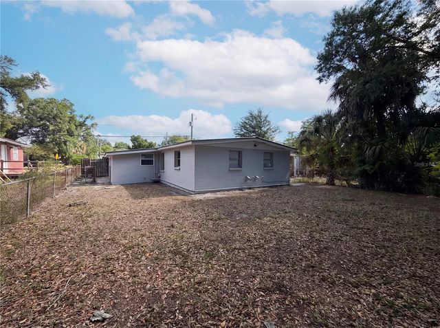 2905 E CHELSEA STREET, Tampa, FL 33610