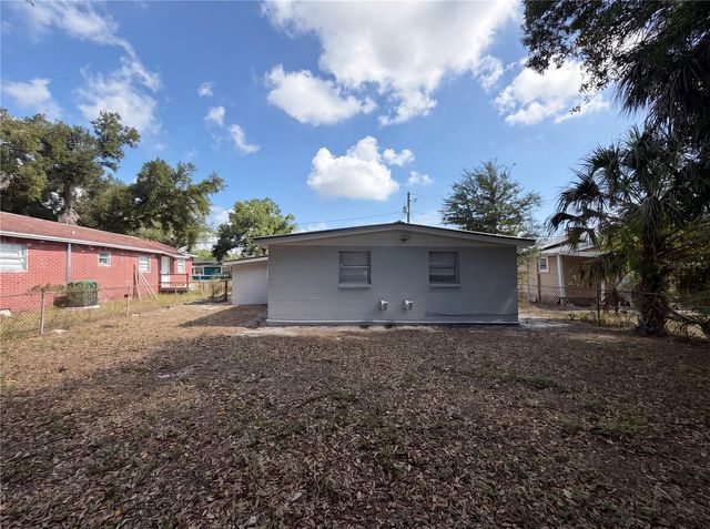 2905 E CHELSEA STREET, Tampa, FL 33610