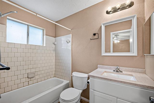 3010 Becket Street, Pearland, TX 77584