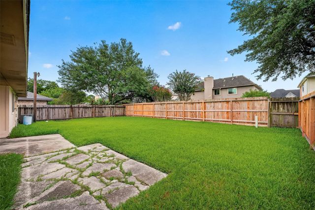 3010 Becket Street, Pearland, TX 77584