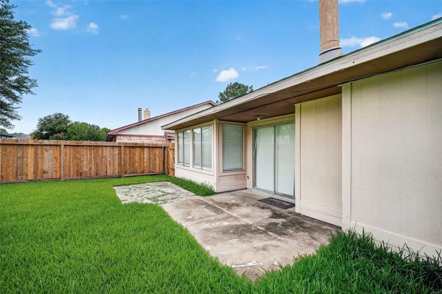 3010 Becket Street, Pearland, TX 77584