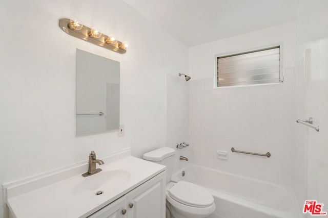 7550 Fountain Avenue, West Hollywood, CA 90046