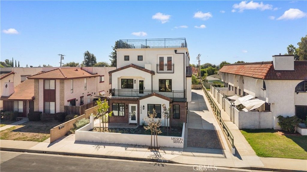 220 W Mission A, San Gabriel, CA 91776 — photo 2