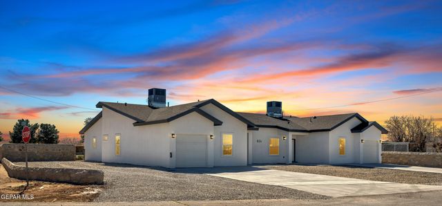 624 Hesse Drive, Socorro, TX 79927