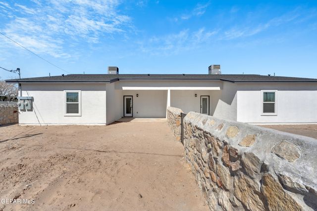 624 Hesse Drive, Socorro, TX 79927