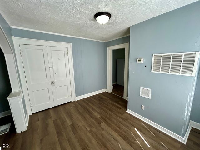 2909 E Brookside Avenue, Indianapolis, IN 46218