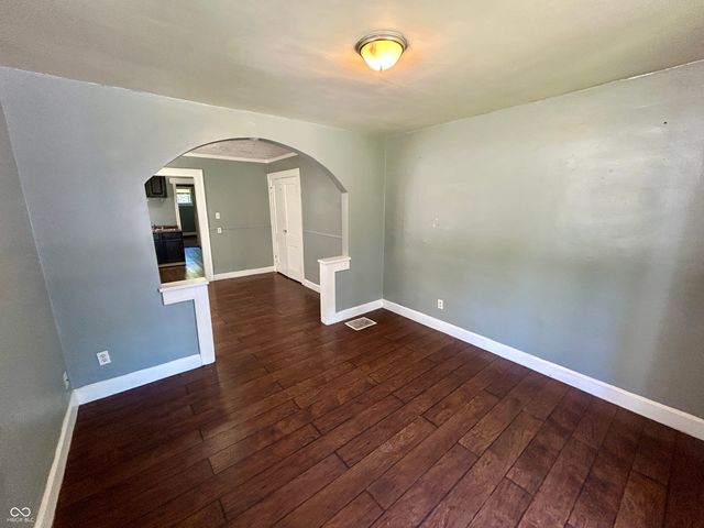 2909 E Brookside Avenue, Indianapolis, IN 46218