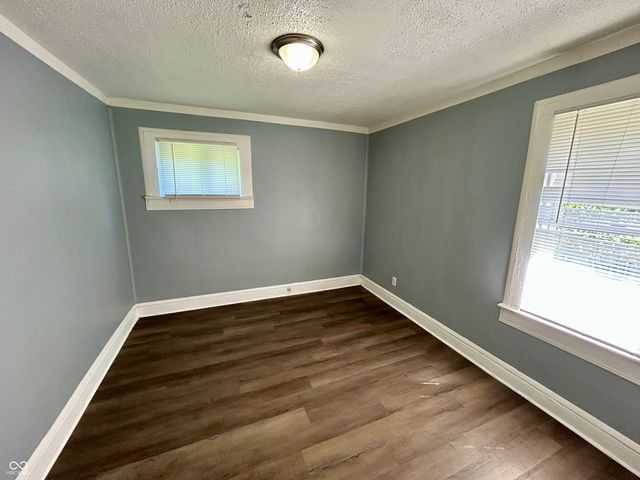 2909 E Brookside Avenue, Indianapolis, IN 46218