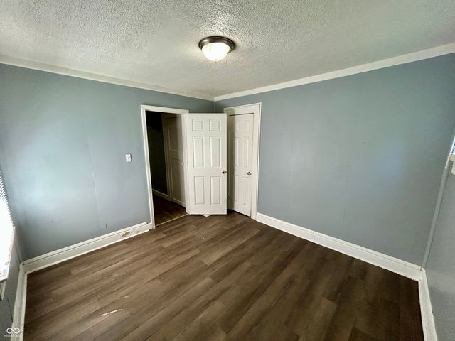 2909 E Brookside Avenue, Indianapolis, IN 46218