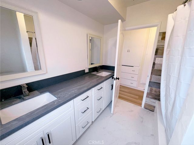 836 E Whitcomb, Glendora, CA 91741