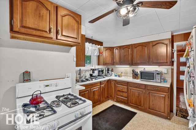 801 Michigan Avenue, Owosso, MI 48867