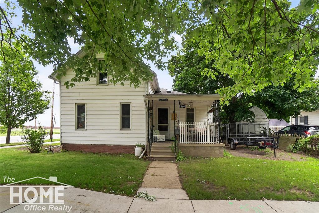 801 Michigan Avenue, Owosso, MI 48867