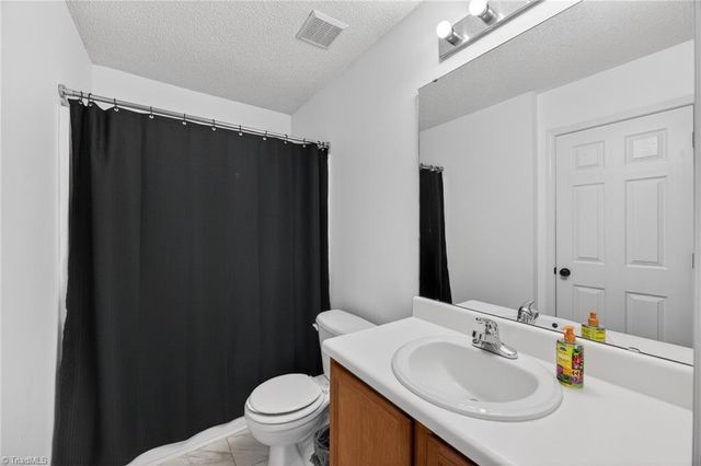 2107 Jefferson Court, Archdale, NC 27263