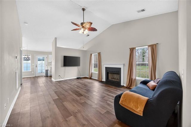 2107 Jefferson Court, Archdale, NC 27263