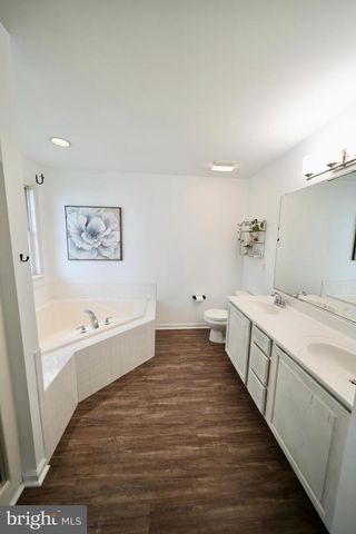100 BEAUFORT LN, Milford, DE 19963