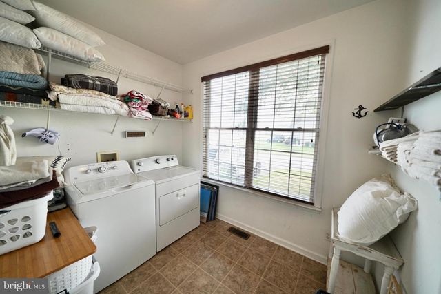 100 BEAUFORT LN, Milford, DE 19963