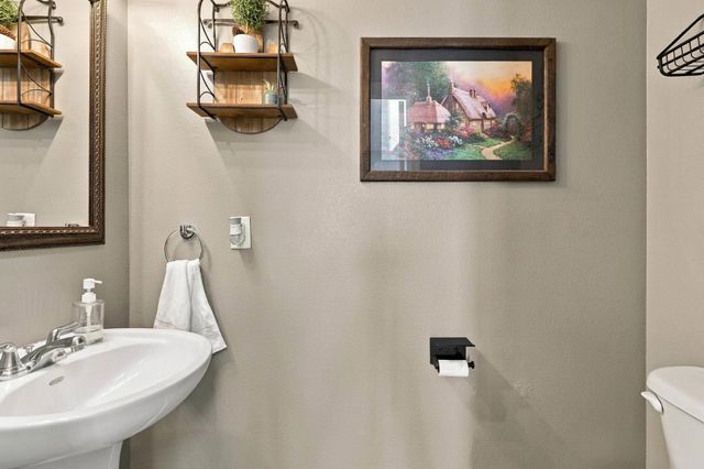 6603 S West Terrace Dr, Cheney, WA 99004