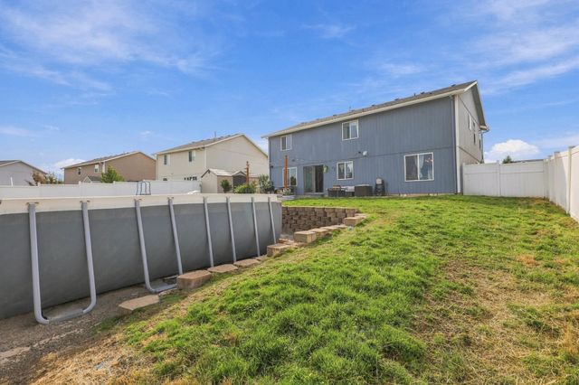 6603 S West Terrace Dr, Cheney, WA 99004