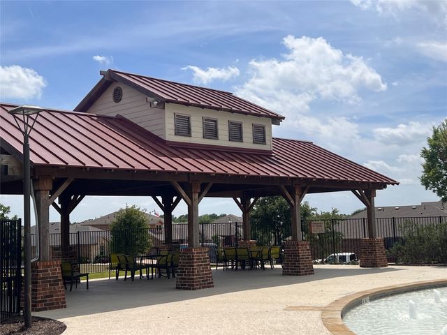 915 Amber Street, Princeton, TX 75407