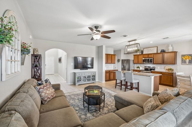 915 Amber Street, Princeton, TX 75407