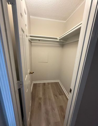 3083 Lake Sue Drive, Crestview, FL 32539