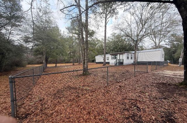 3083 Lake Sue Drive, Crestview, FL 32539