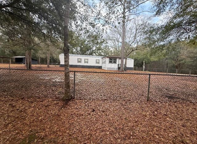 3083 Lake Sue Drive, Crestview, FL 32539