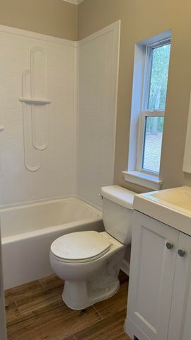 3083 Lake Sue Drive, Crestview, FL 32539