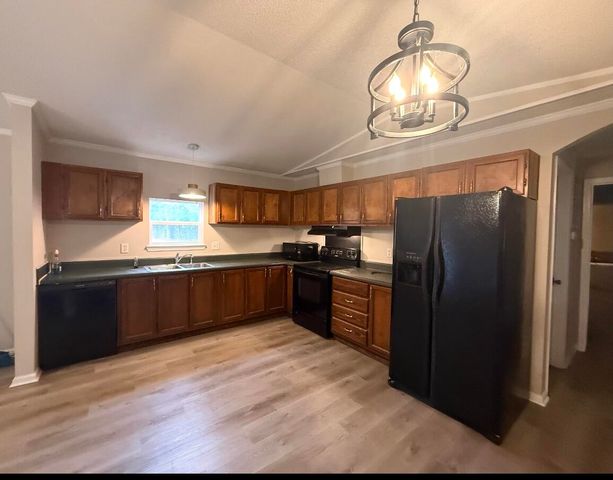 3083 Lake Sue Drive, Crestview, FL 32539