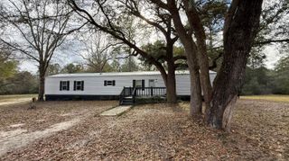 3083 Lake Sue Drive, Crestview, FL 32539